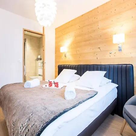The De Joux Plane Apartment
