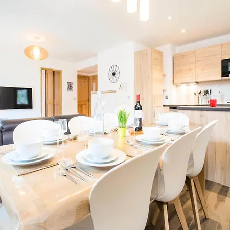 The De Joux Plane Apartment
